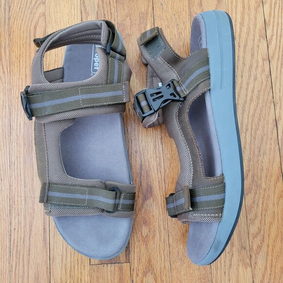 Propet ELI Adjustable 3 Strap Sandals 15 Olive Summer Hiking Comfort - Picture 1 of 8